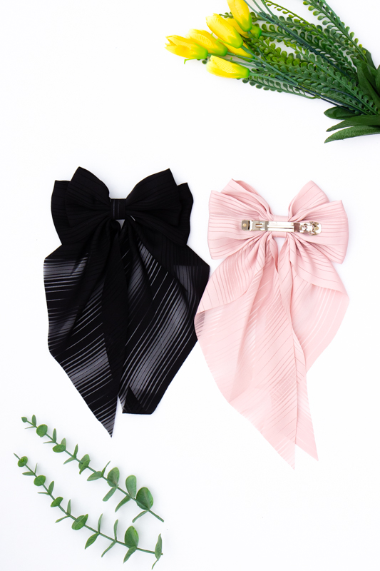 Бант на заколці-автомат